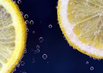 lemons, lemonade, submerged